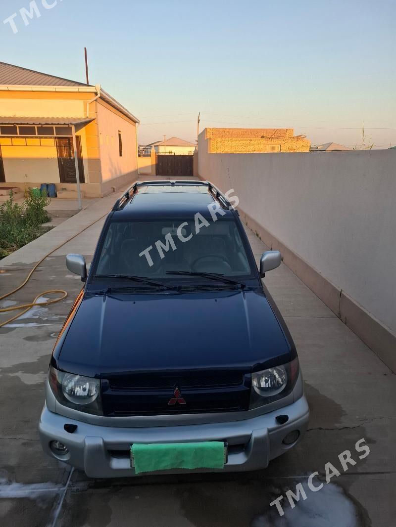 Mitsubishi Pajero 2000 - 95 000 TMT - Дашогуз - img 2