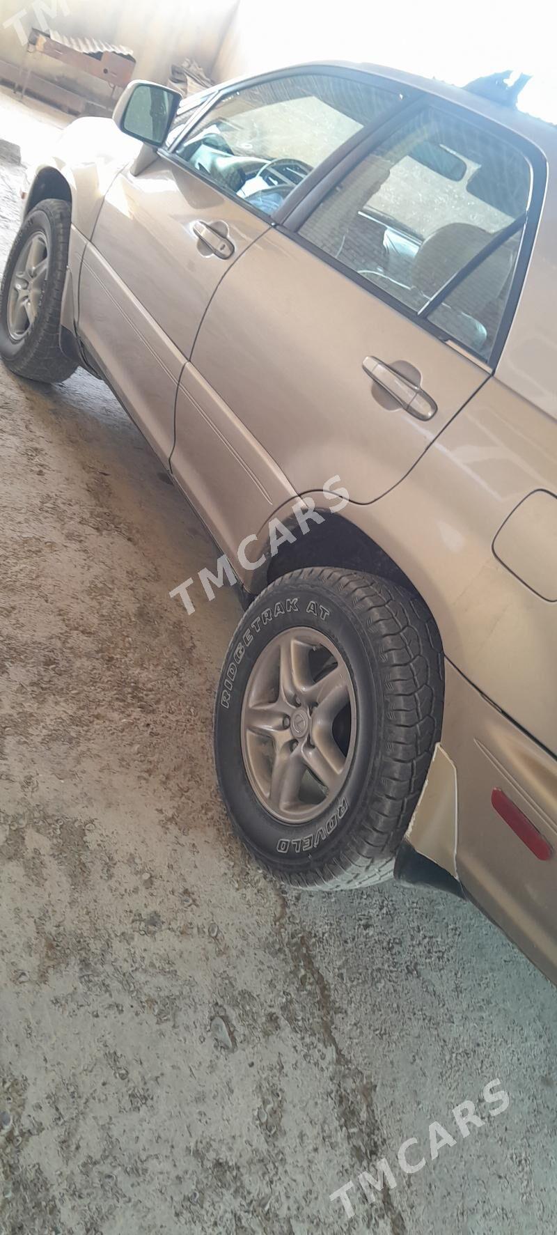 Lexus GS 300 1999 - 150 000 TMT - Murgap - img 2