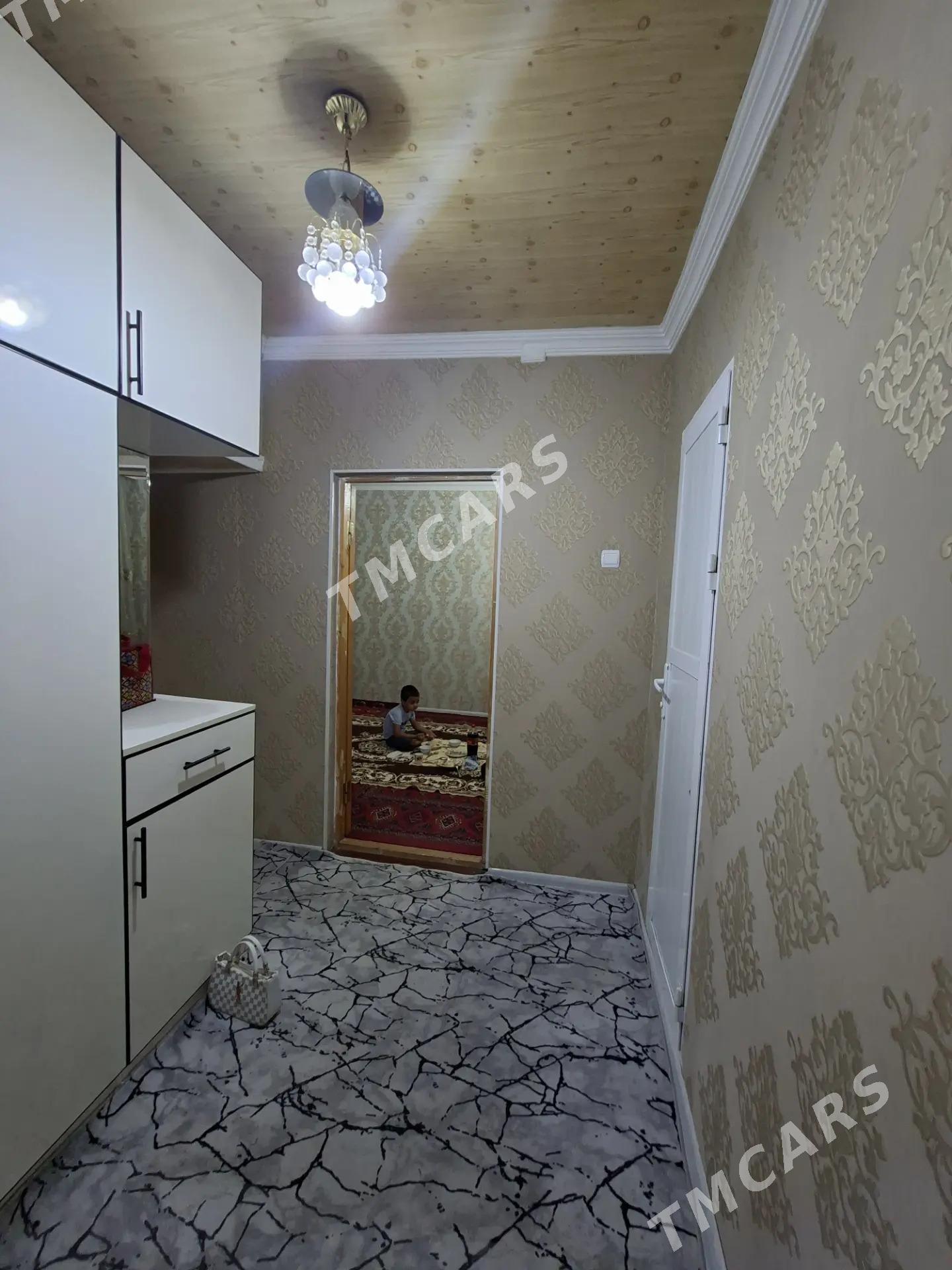 Mir Sewcenka Bolgarka 2 Kom - 1 мкр - img 2