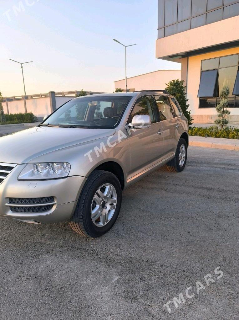 Volkswagen Touareg 2004 - 160 000 TMT - Анев - img 2