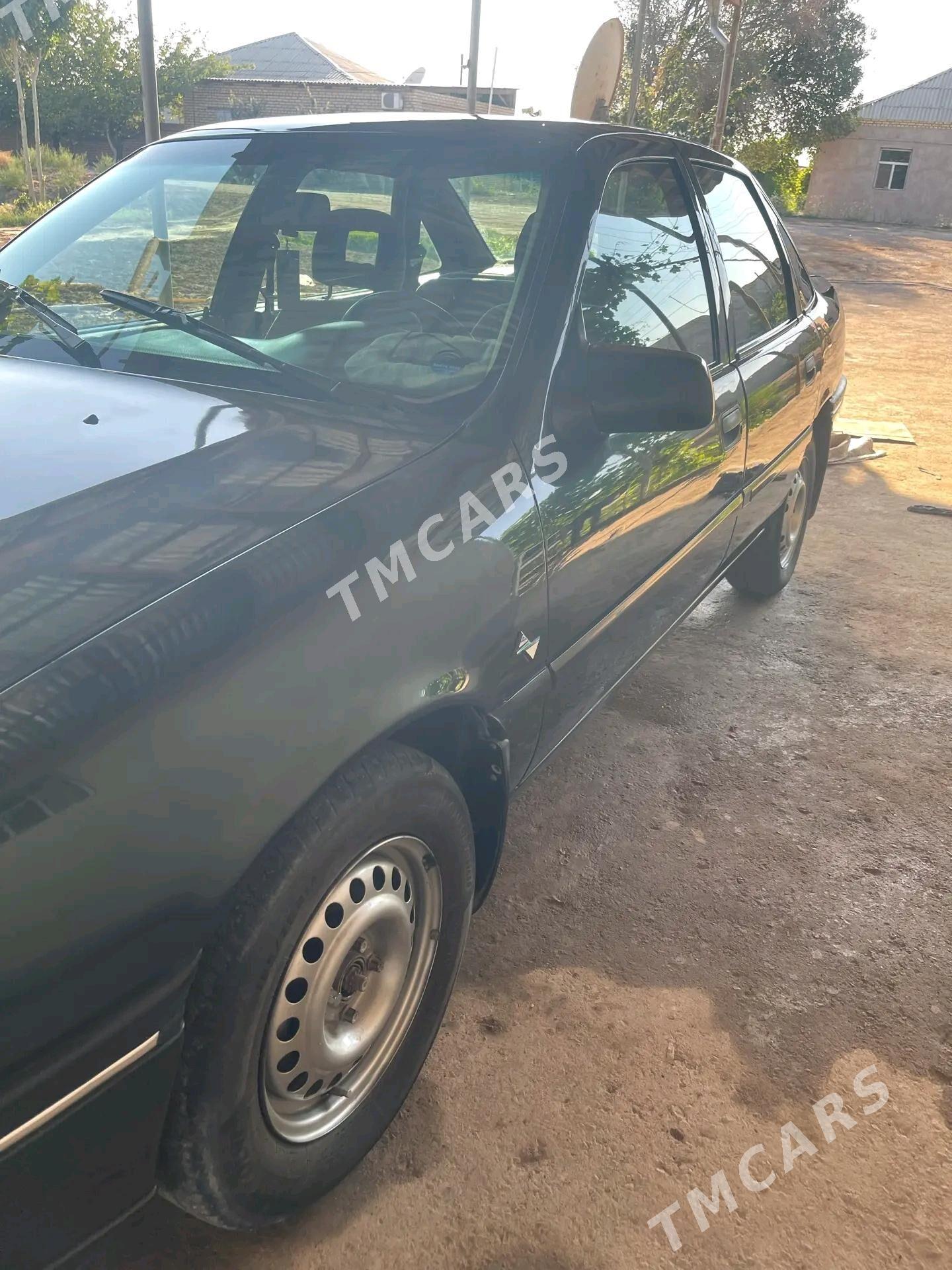 Opel Vectra 1995 - 45 000 TMT - Гороглы (Тагта) - img 5