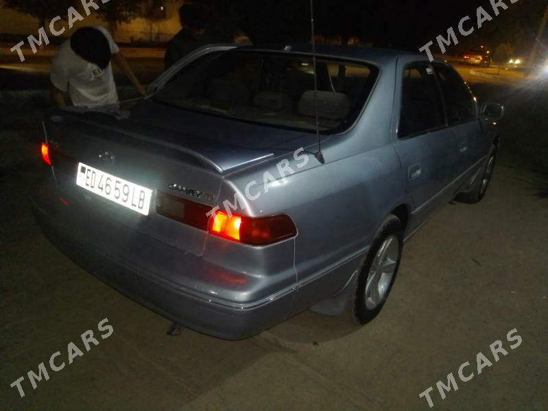 Toyota Camry 1999 - 120 000 TMT - Магданлы - img 4