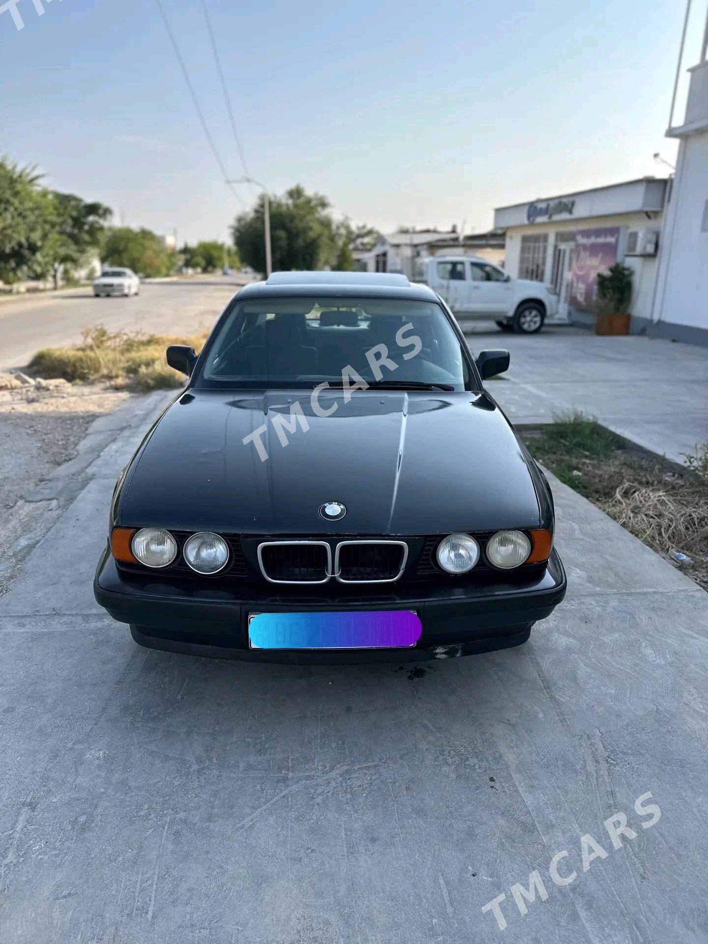 BMW 520 1990 - 49 000 TMT - Балканабат - img 3