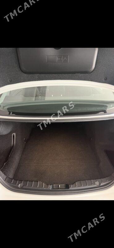BMW F10 2011 - 235 000 TMT - Ашхабад - img 2
