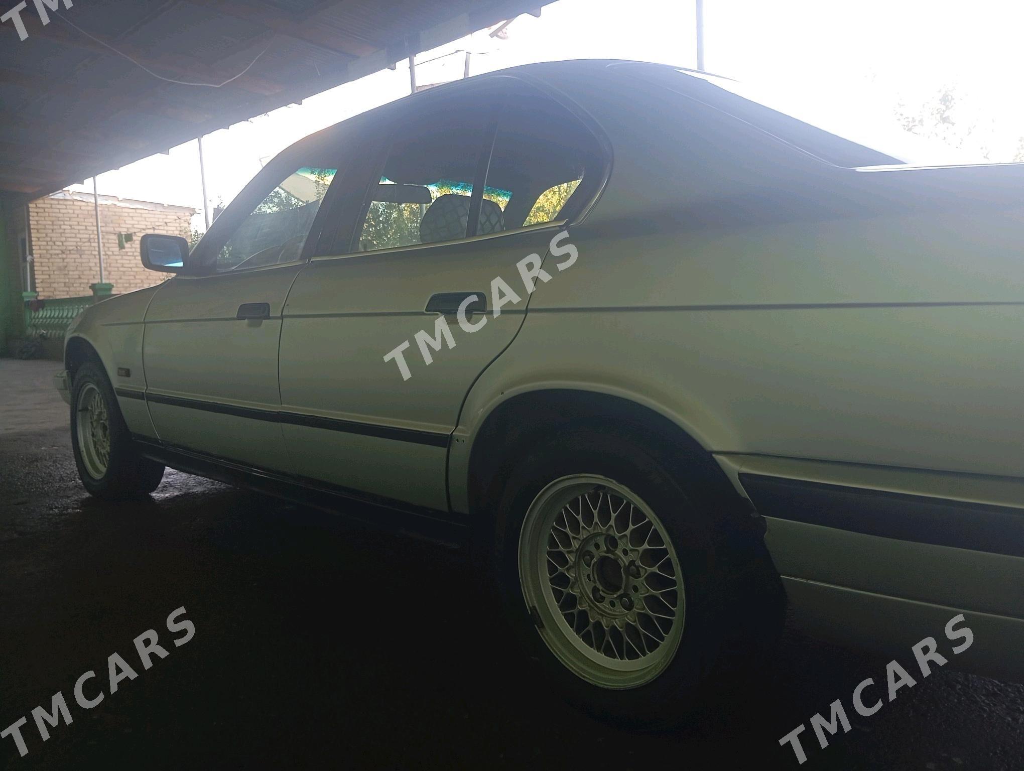 BMW 525 1995 - 36 000 TMT - Чарджоу - img 4