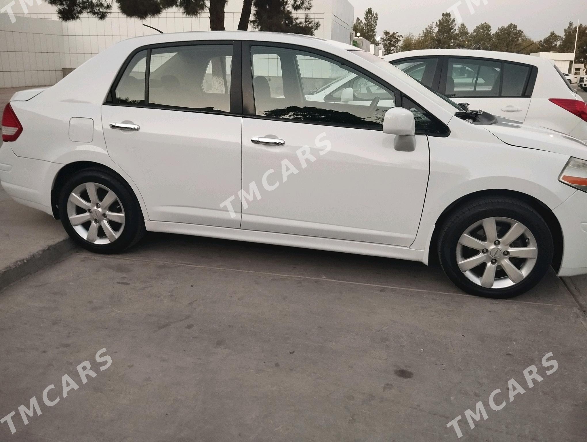 Nissan Versa 2010 - 140 000 TMT - 8 mkr - img 3