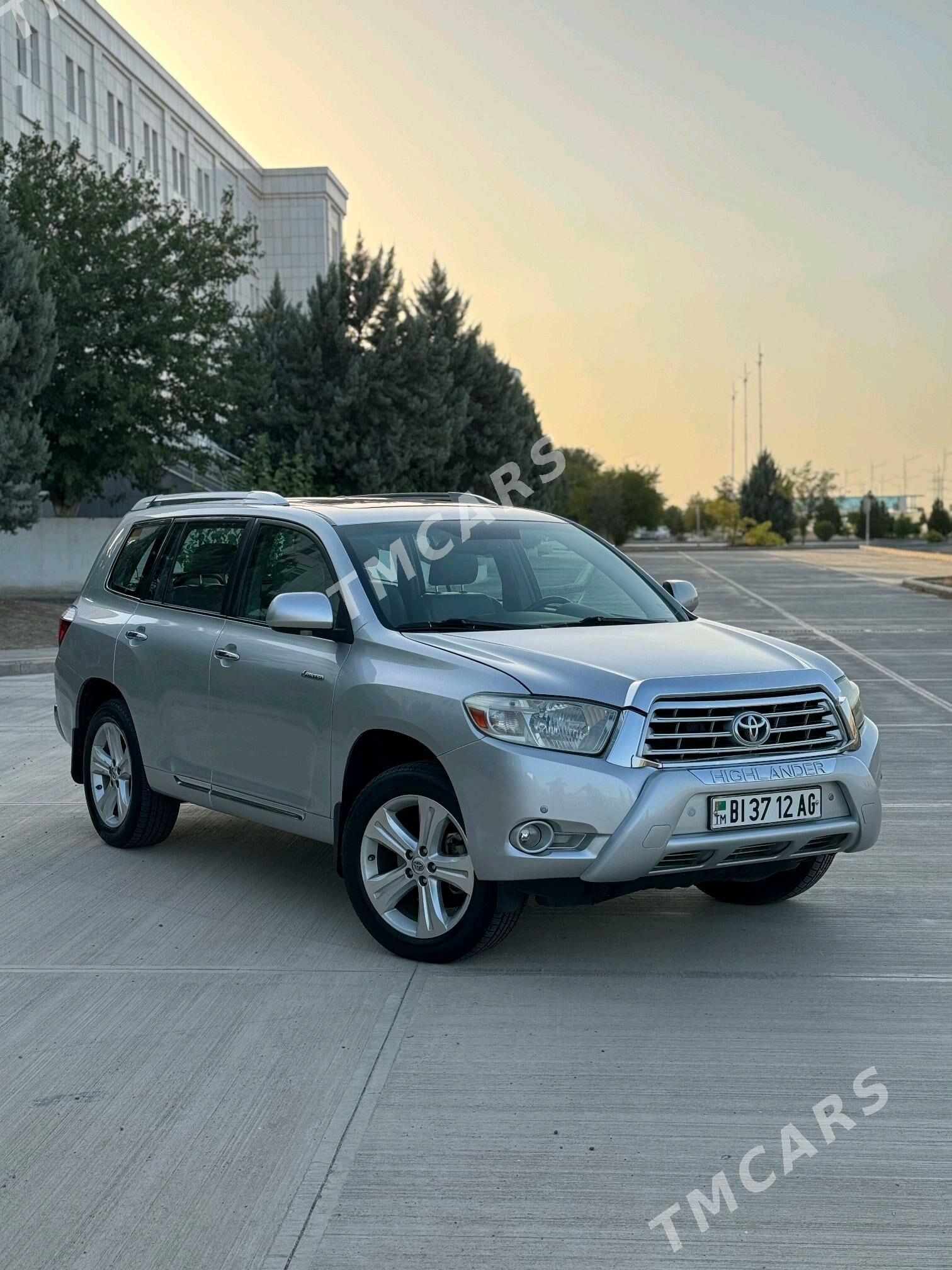 Toyota Highlander 2010 - 300 000 TMT - Aşgabat - img 4