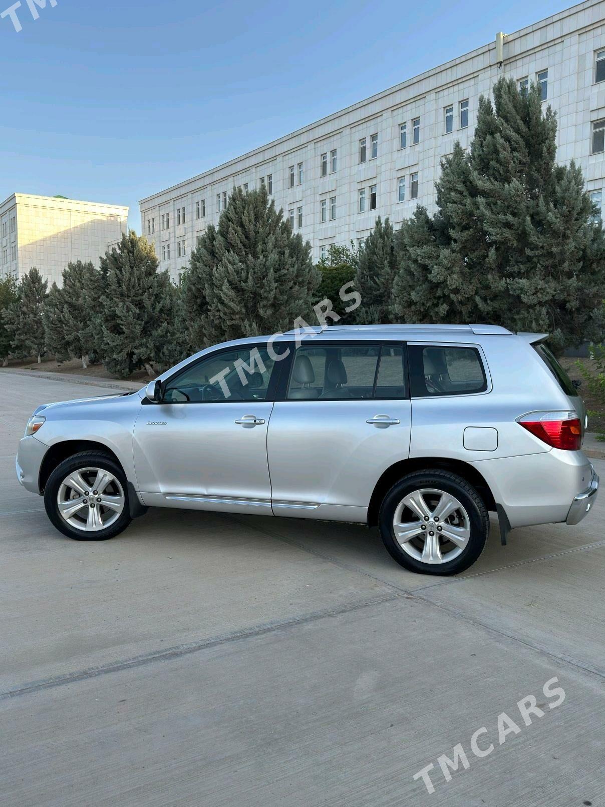 Toyota Highlander 2010 - 300 000 TMT - Aşgabat - img 2