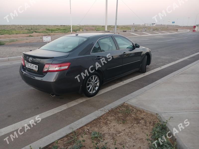 Toyota Camry 2010 - 166 000 TMT - Мары - img 2