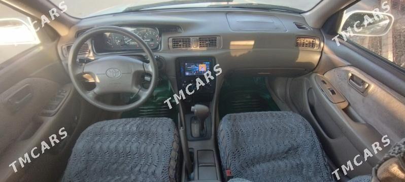 Toyota Camry 1998 - 130 000 TMT - Берекет - img 2