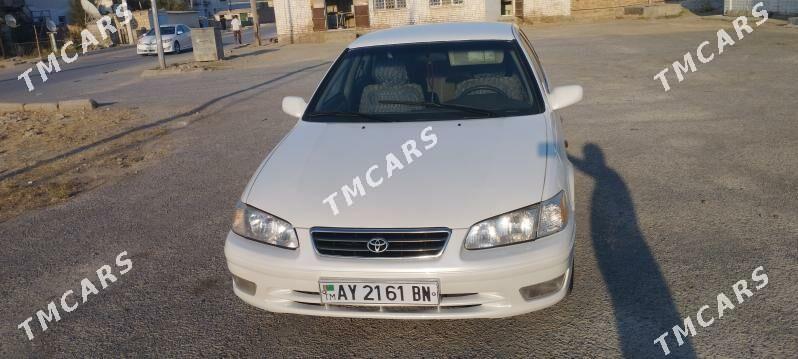 Toyota Camry 1998 - 130 000 TMT - Берекет - img 3