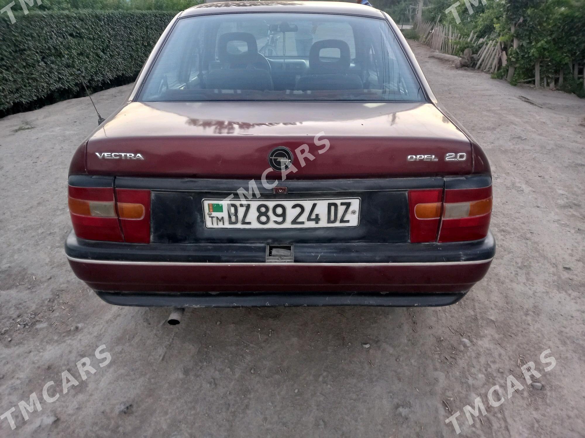 Opel Vectra 1989 - 40 000 TMT - Болдумсаз - img 4