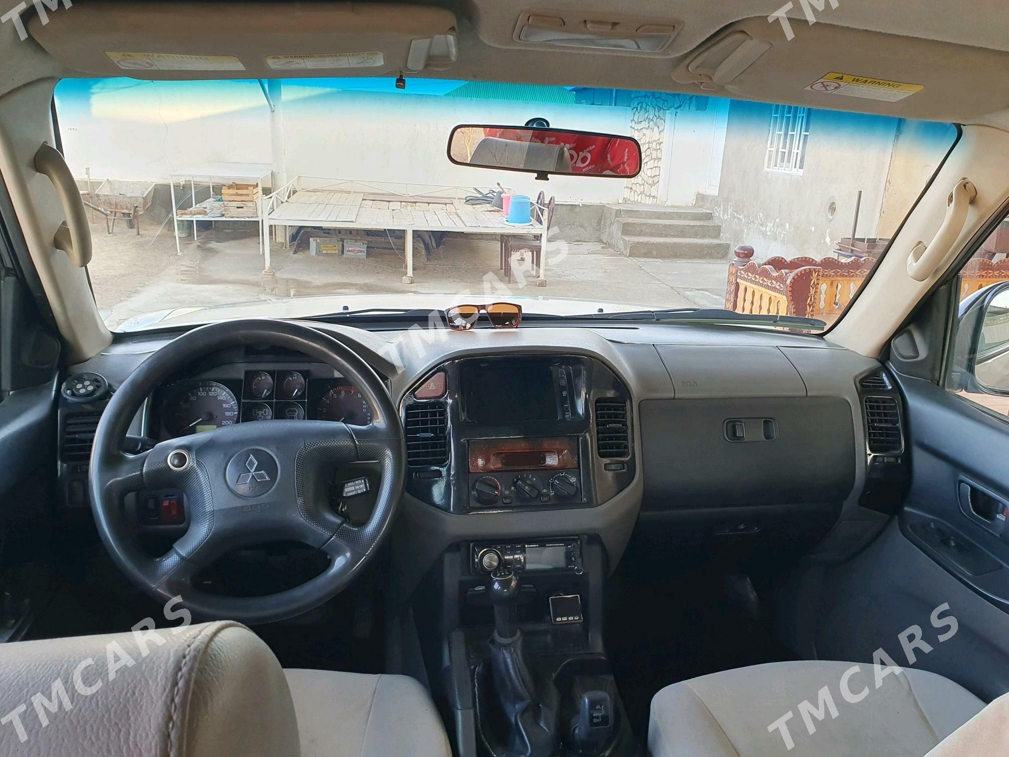 Mitsubishi Montero 2001 - 85 000 TMT - Туркменбаши - img 4