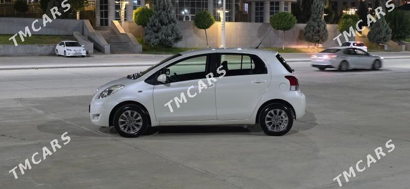 Toyota Yaris 2011 - 128 000 TMT - Parahat 7 - img 2