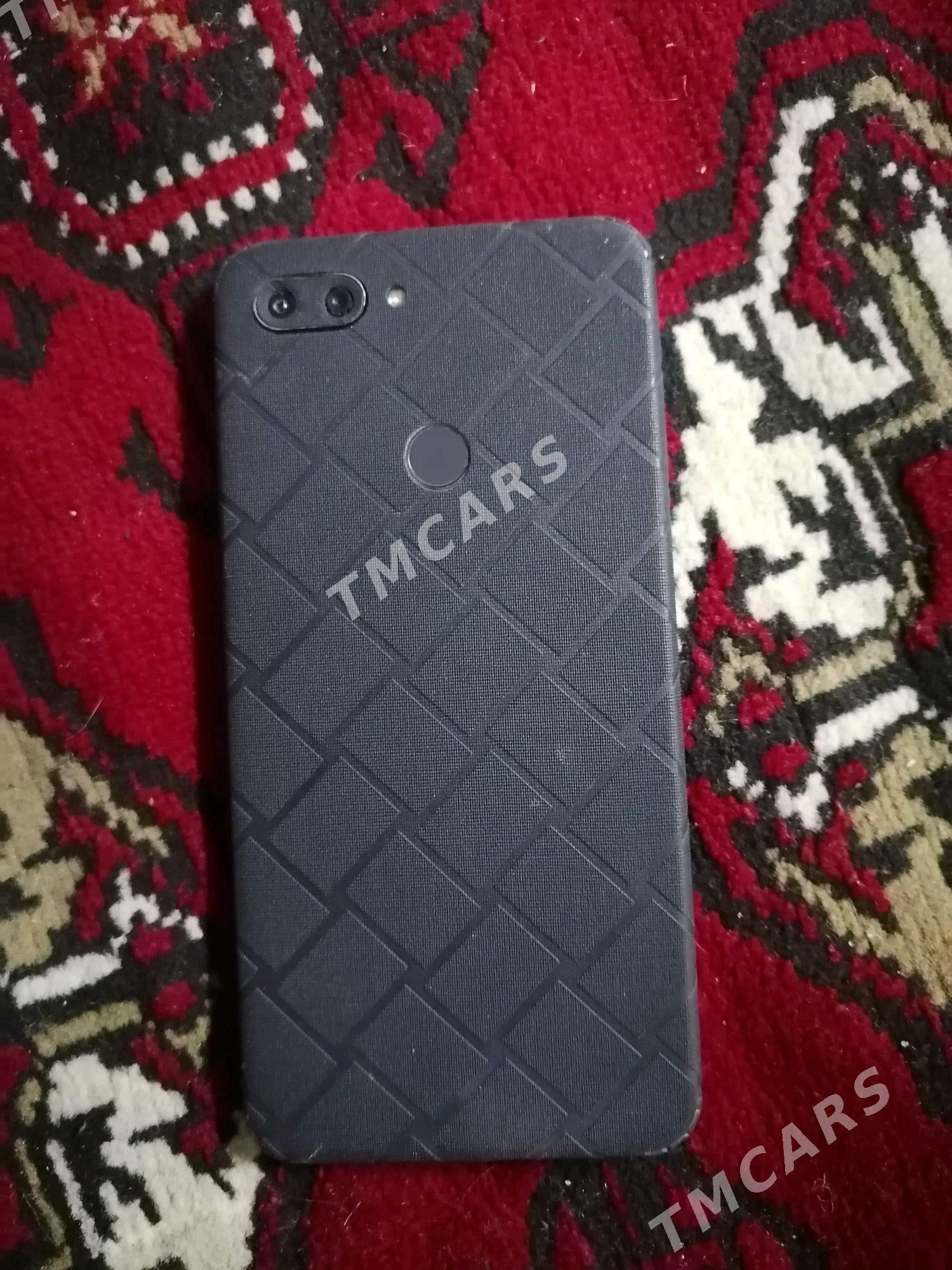 mi 8 lite - Aşgabat - img 4