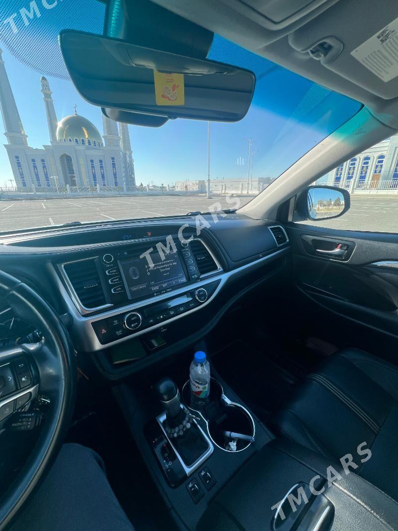 Toyota Highlander 2019 - 465 000 TMT - Балканабат - img 5