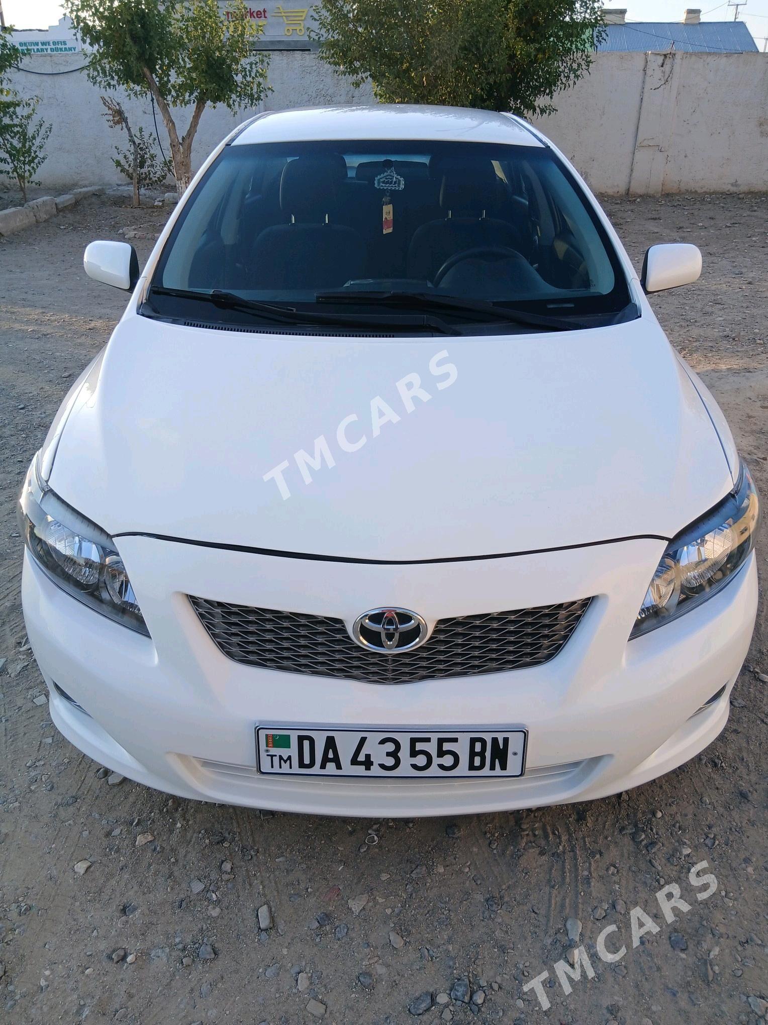 Toyota Corolla 2010 - 140 000 TMT - Gyzylarbat - img 3