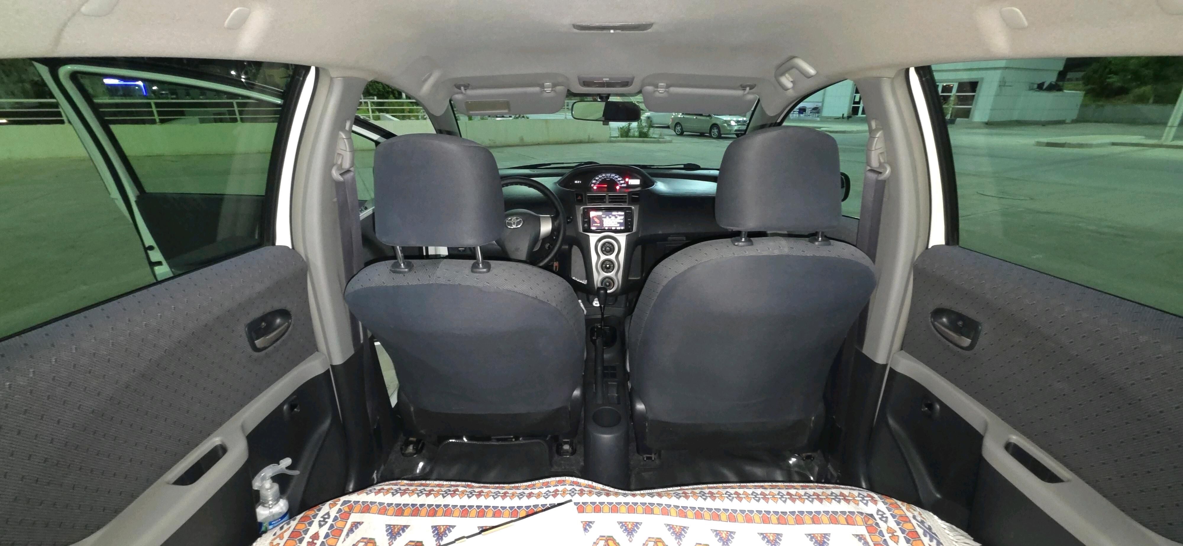 Toyota Yaris 2011 - 128 000 TMT - Parahat 7 - img 4