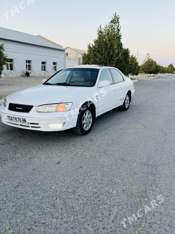 Toyota Camry 1999 - 140 000 TMT - Гызыларбат - img 3