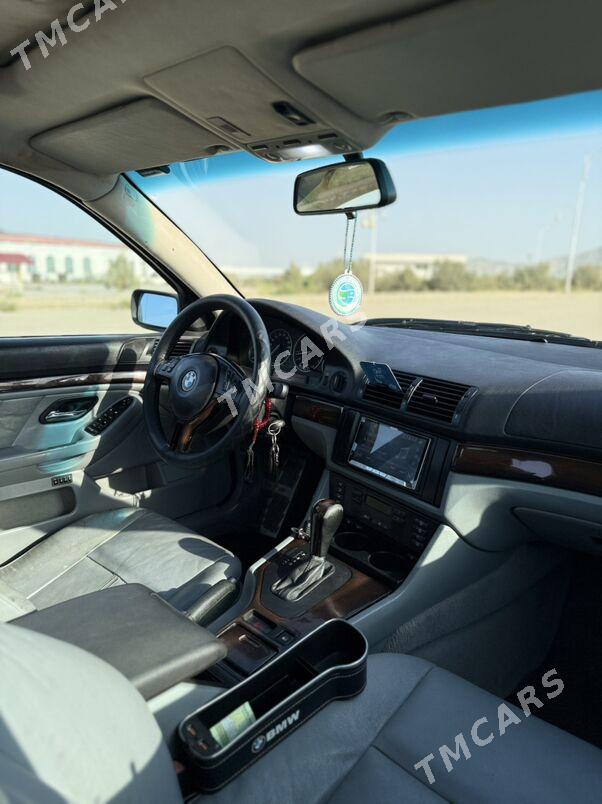 BMW 525 2002 - 130 000 TMT - Балканабат - img 8