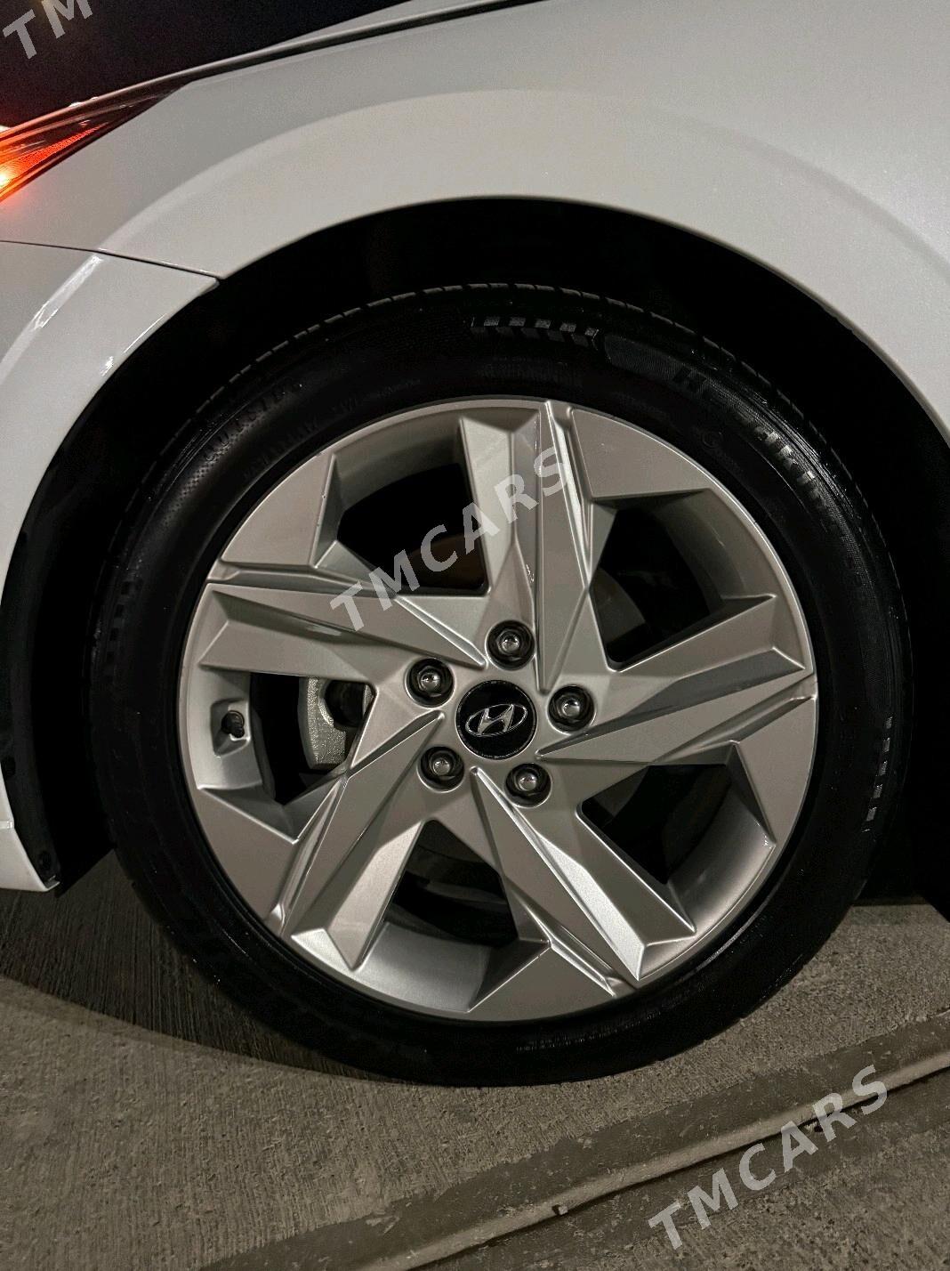 Hyundai Elantra 2021 - 305 000 TMT - Ашхабад - img 8