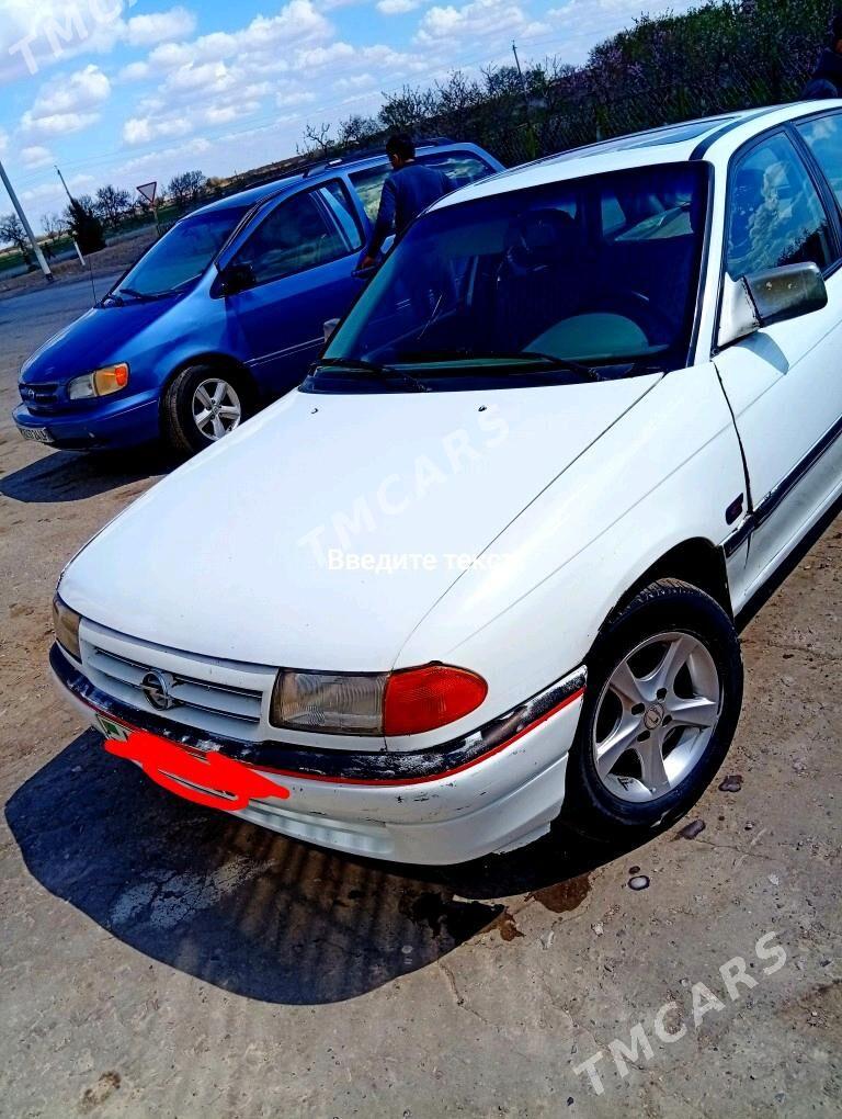 Opel Astra 1991 - 30 000 TMT - Sakar - img 2