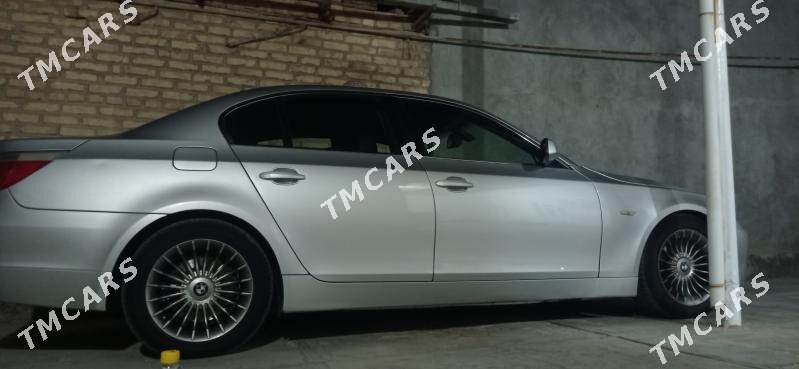 BMW E60 2004 - 190 000 TMT - Туркменгала - img 3