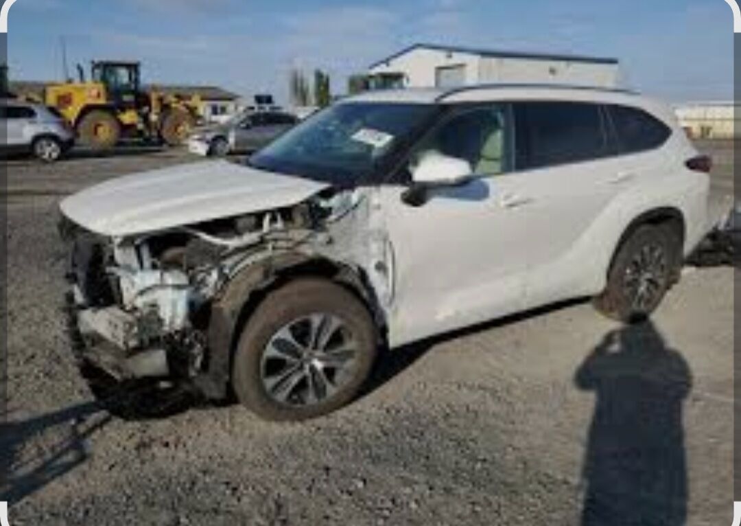 Toyota Highlander 2021 - 648 000 TMT - Aşgabat - img 4