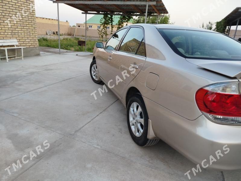 Toyota Camry 2004 - 168 000 TMT - Köneürgenç - img 3