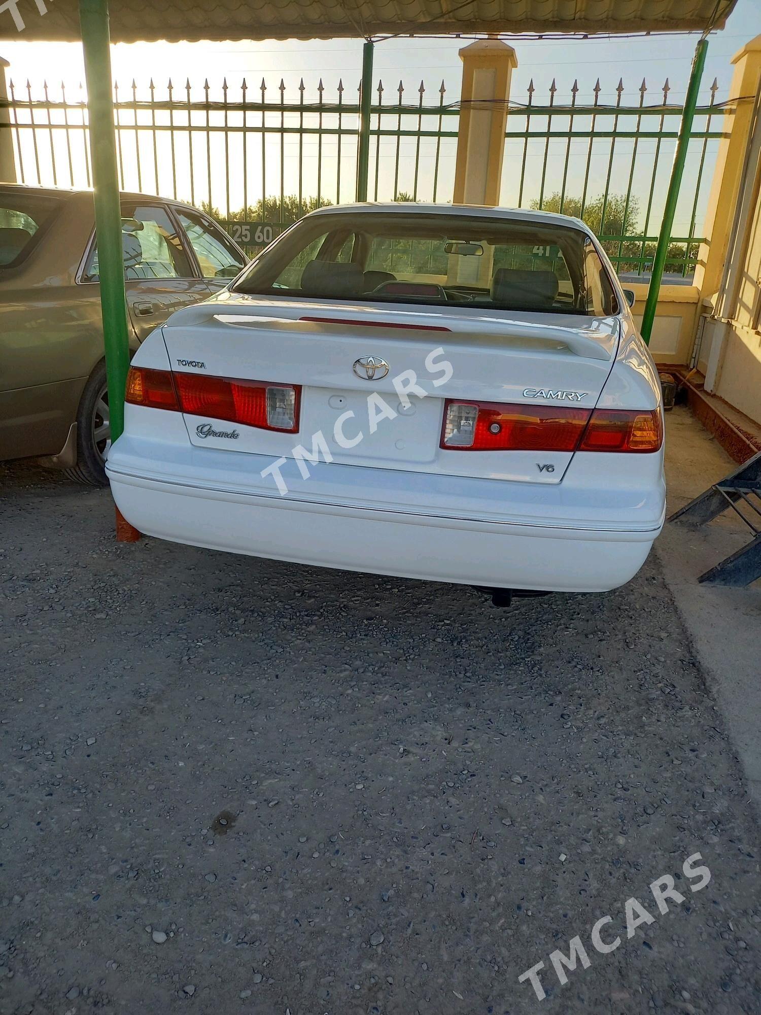 Toyota Camry 1997 - 140 000 TMT - Бабадайхан - img 5