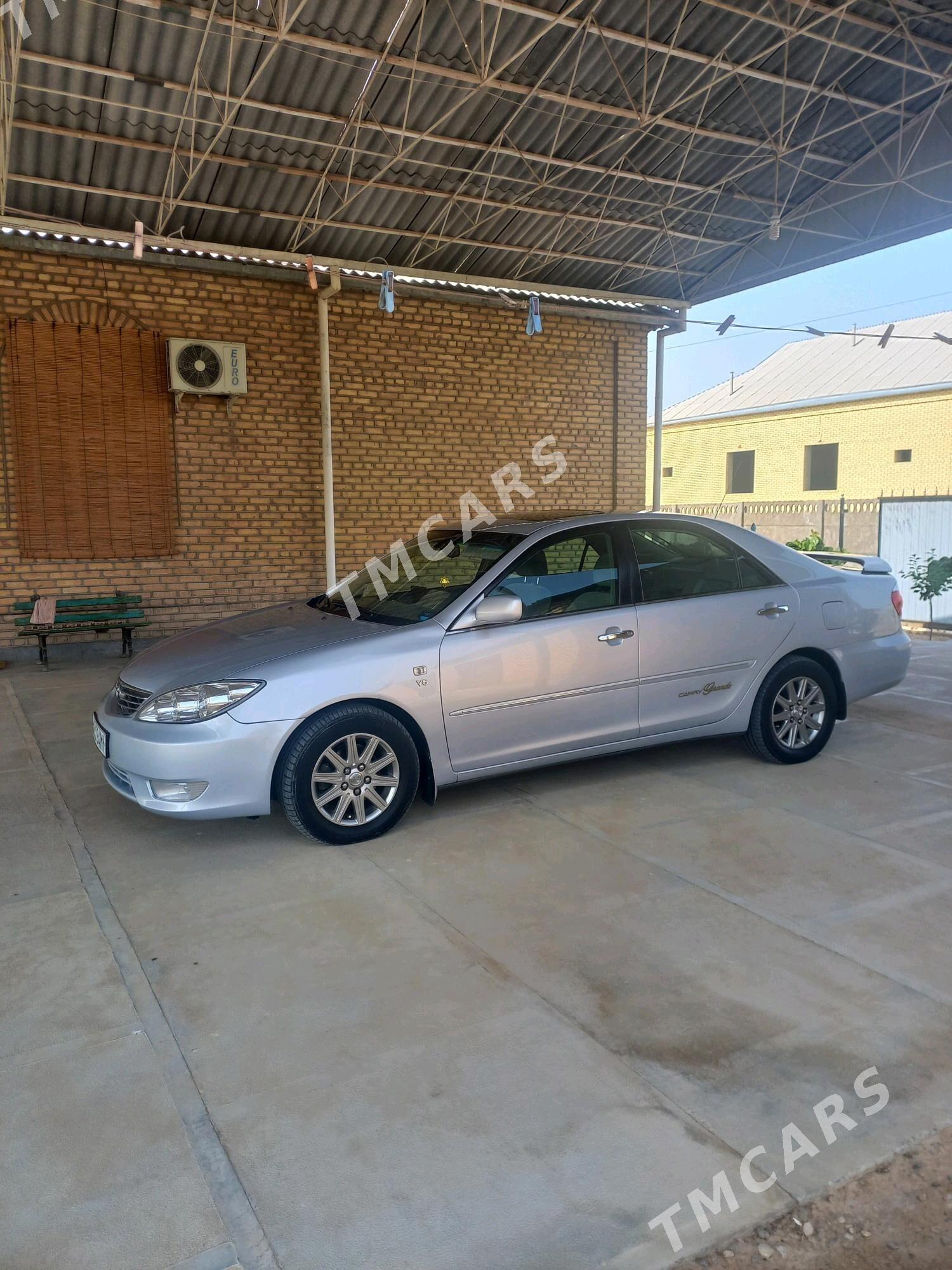 Toyota Camry 2005 - 200 000 TMT - Mary - img 8