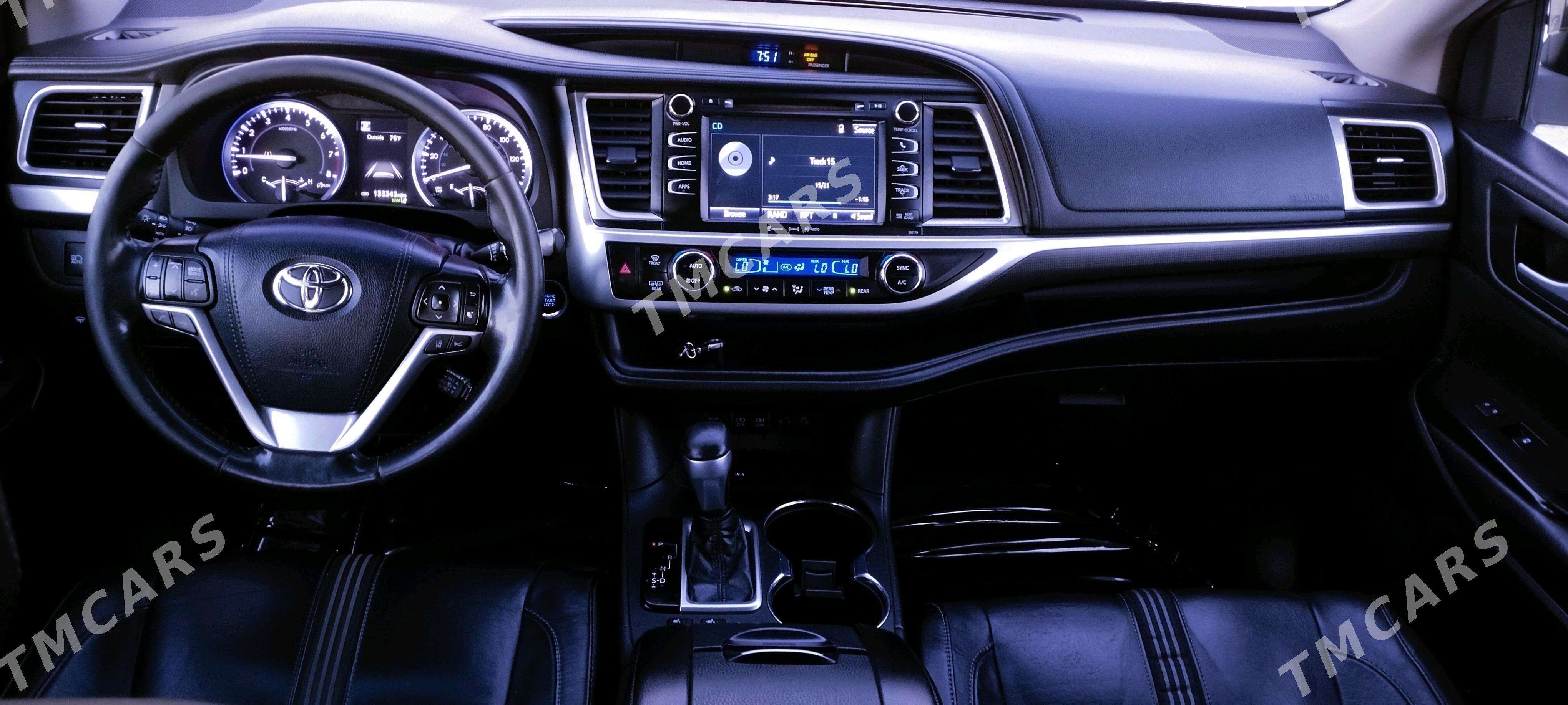 Toyota Highlander 2018 - 495 000 TMT - Türkmenabat - img 9