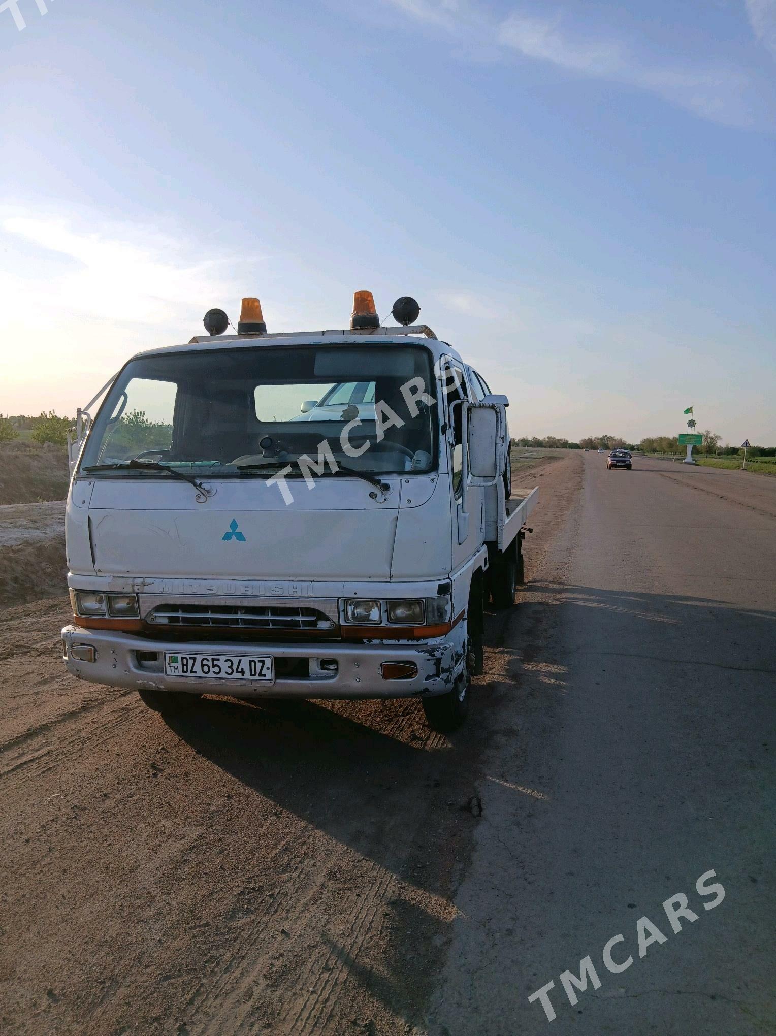 Mitsubishi Canter 1997 - 300 000 TMT - Дашогуз - img 5