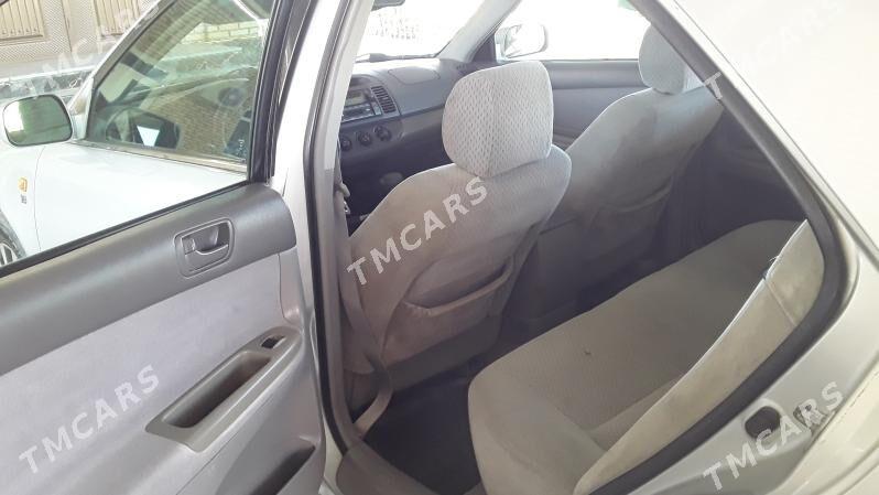 Toyota Camry 2004 - 185 000 TMT - Сакарчага - img 8