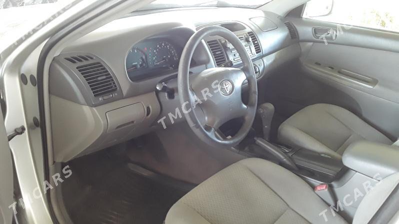Toyota Camry 2004 - 185 000 TMT - Сакарчага - img 5