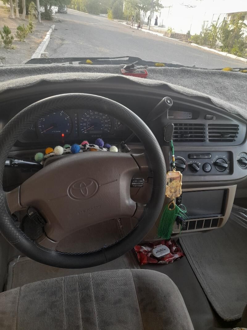 Toyota Sienna 2002 - 150 000 TMT - Türkmenbaşy - img 10