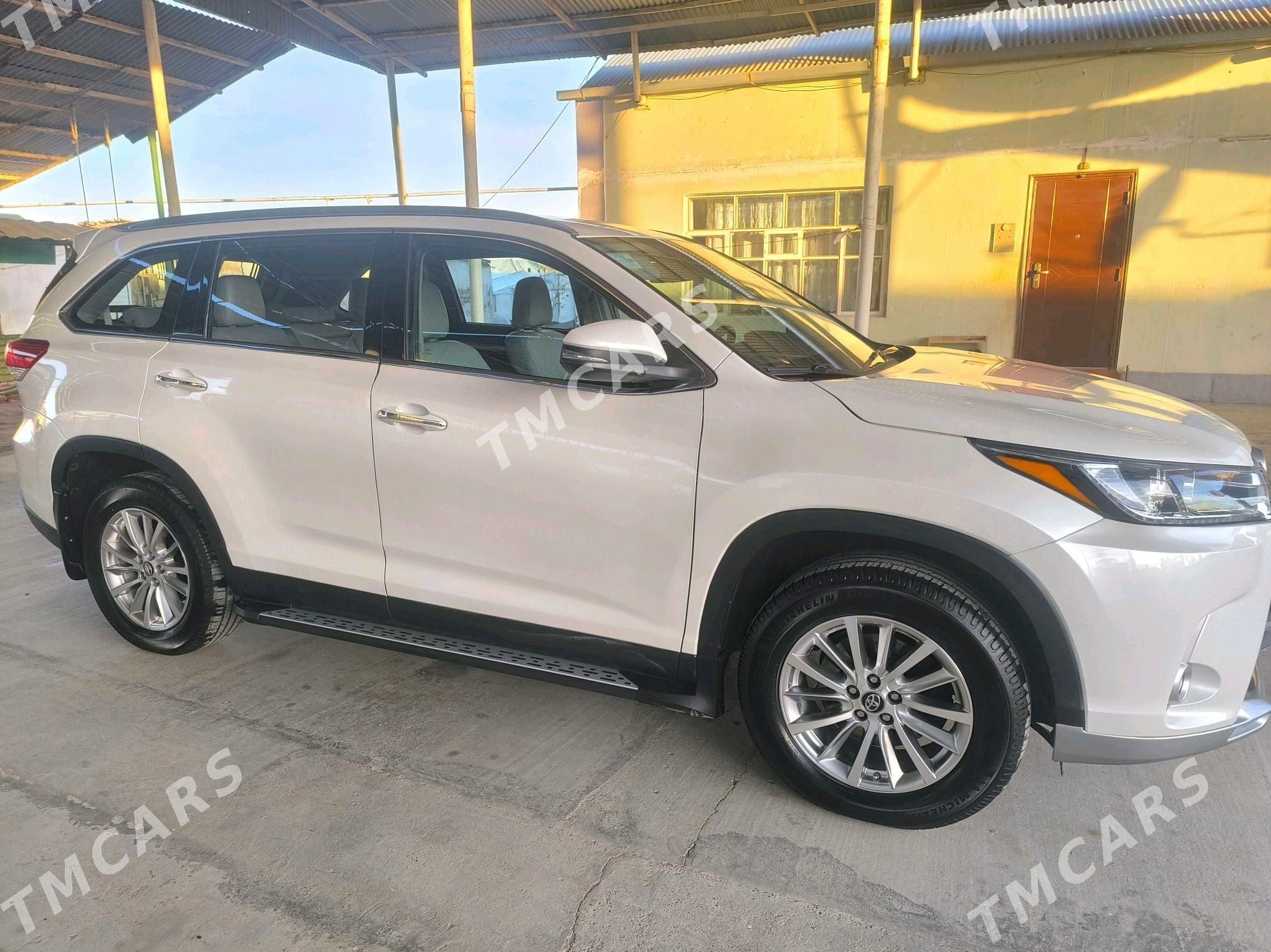 Toyota Highlander 2019 - 508 000 TMT - 30 mkr - img 3