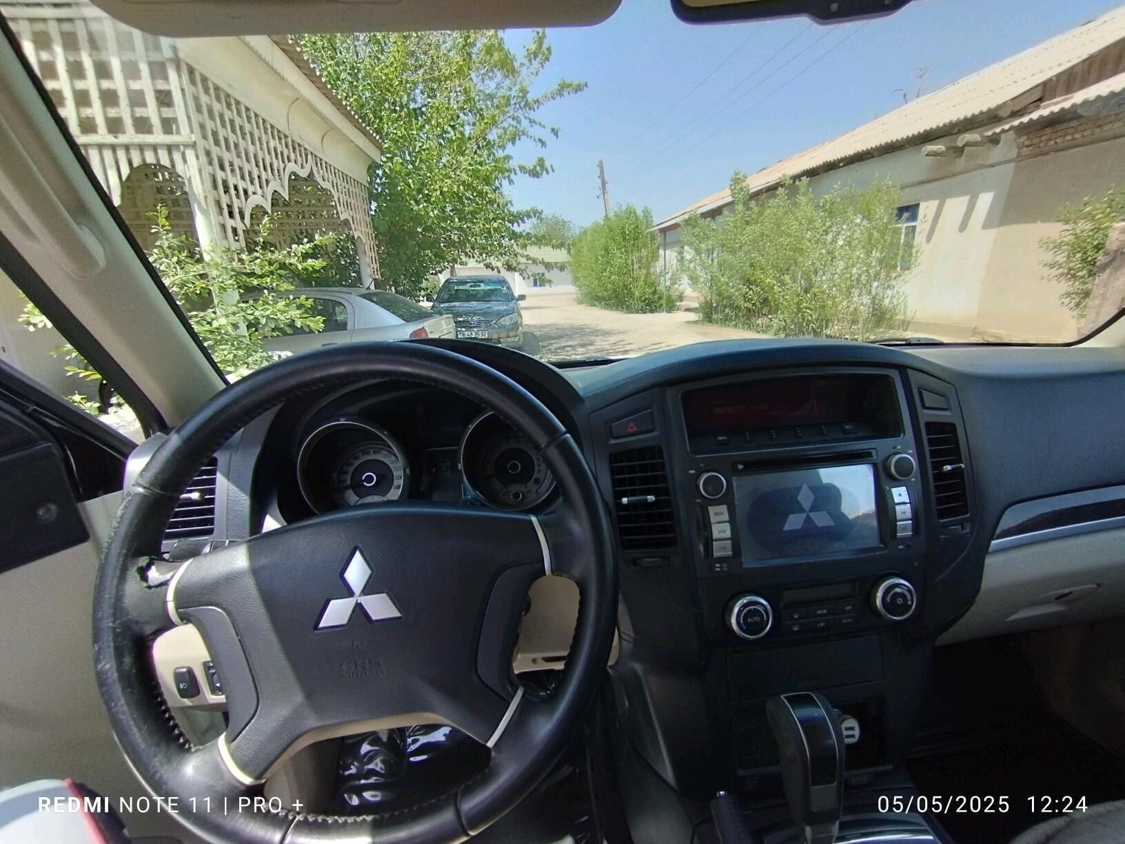 Mitsubishi Pajero 2011 - 210 000 TMT - Köneürgenç - img 10