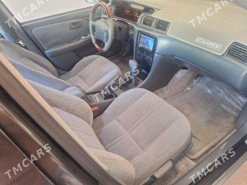 Toyota Camry 2000 - 174 000 TMT - Köneürgenç - img 3