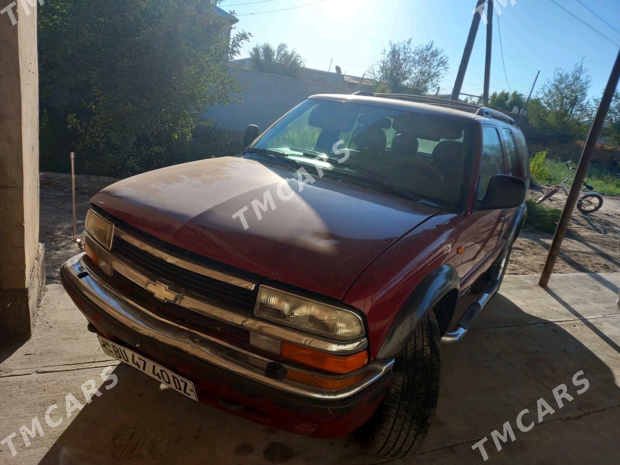 Chevrolet Blazer 1998 - 50 000 TMT - Болдумсаз - img 2