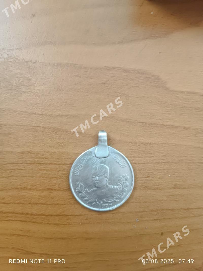 монета,tenne серебро kumus - 3 мкр - img 2