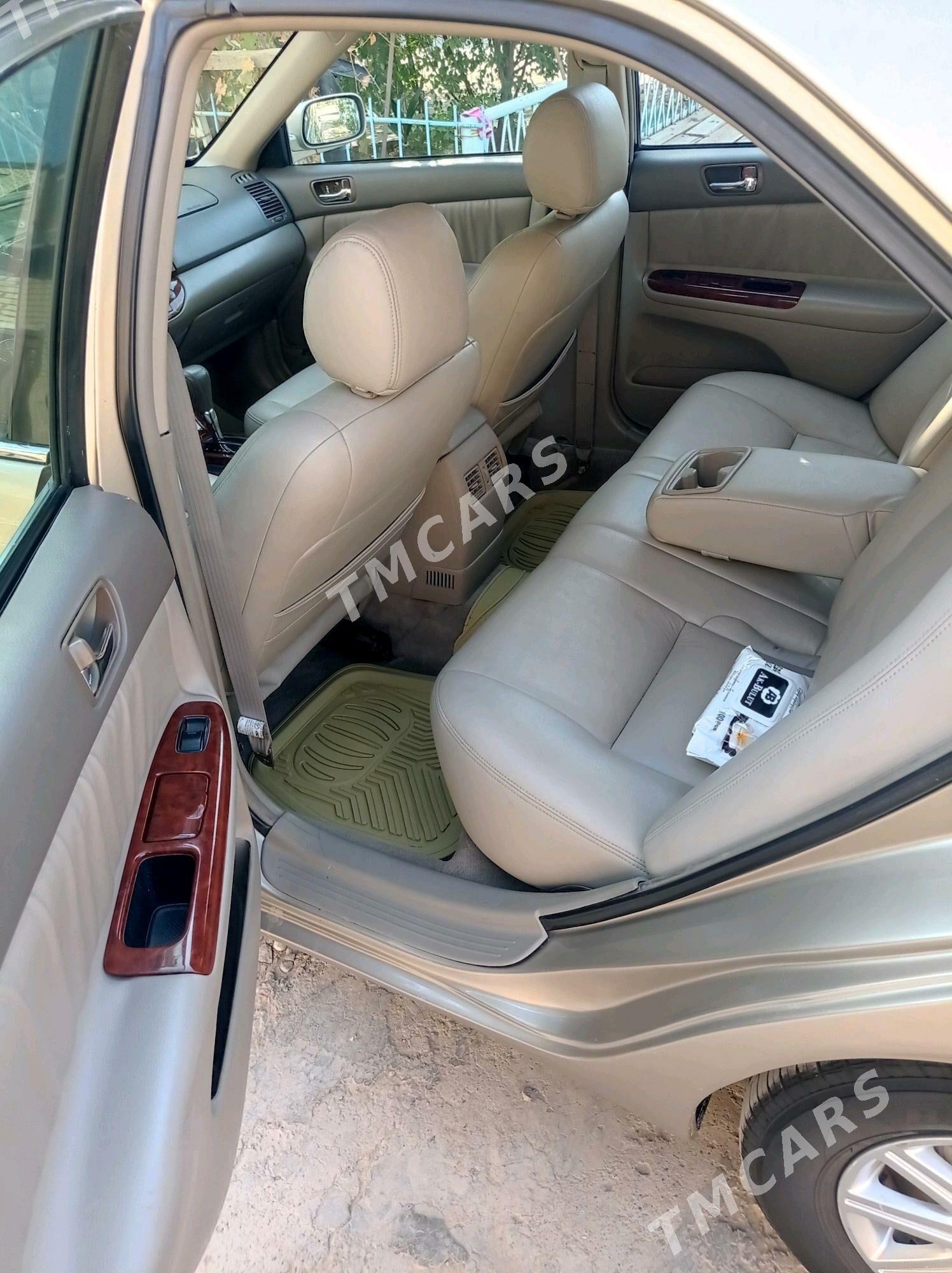 Toyota Camry 2003 - 195 000 TMT - Мары - img 1