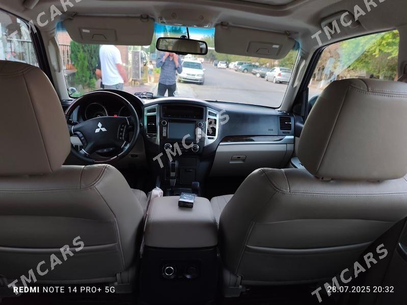 Mitsubishi Pajero 2015 - 288 000 TMT - Дашогуз - img 3