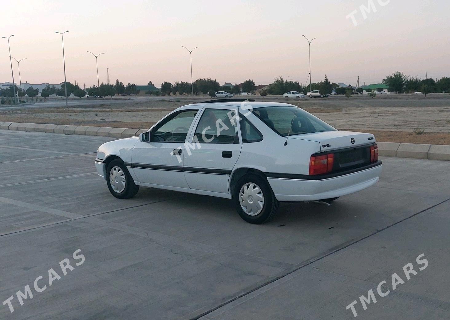 Opel Vectra 1995 - 50 000 TMT - Bäherden - img 3