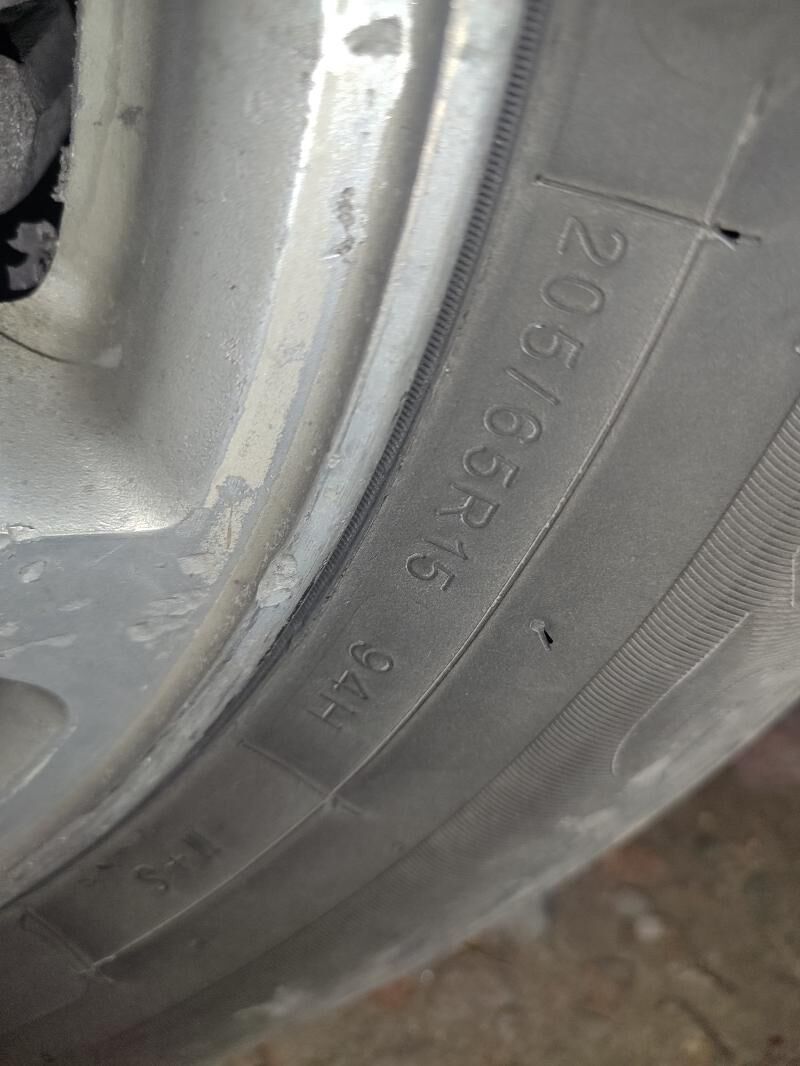 Toyota diska 15 lik 2 000 TMT - Дашогуз - img 2