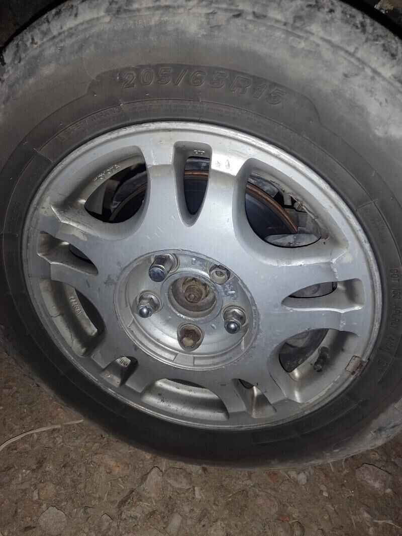 Toyota diska 15 lik 2 000 TMT - Дашогуз - img 1