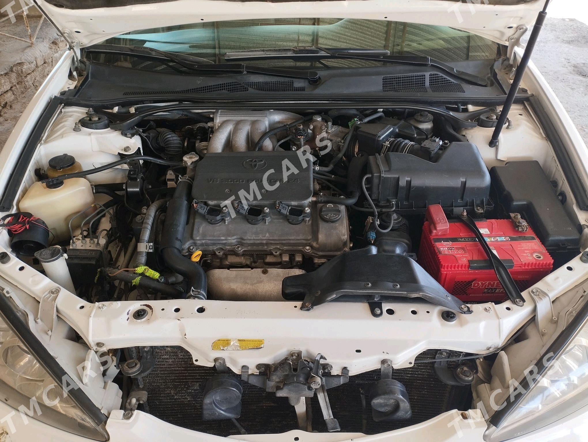 Toyota Camry 2002 - 200 000 TMT - Ёлётен - img 1