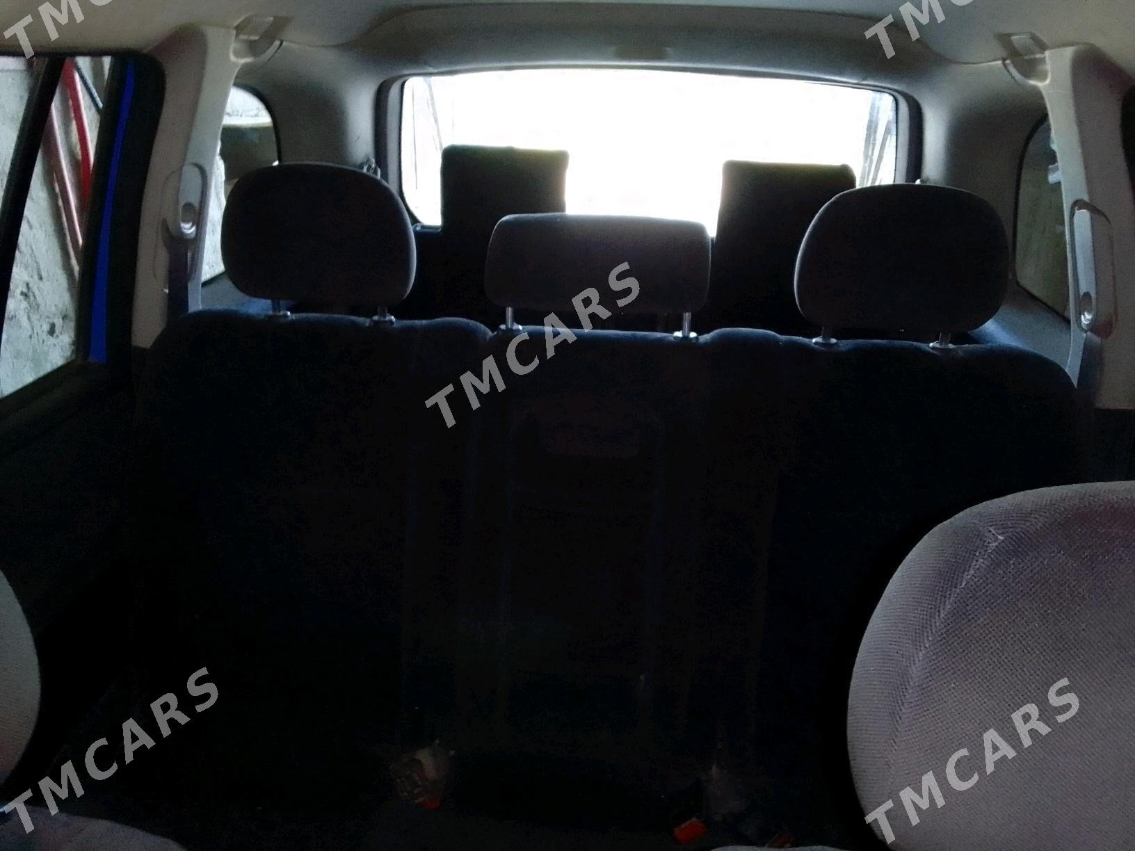 Opel Zafira 2001 - 70 000 TMT - Гурбансолтан Едже - img 2