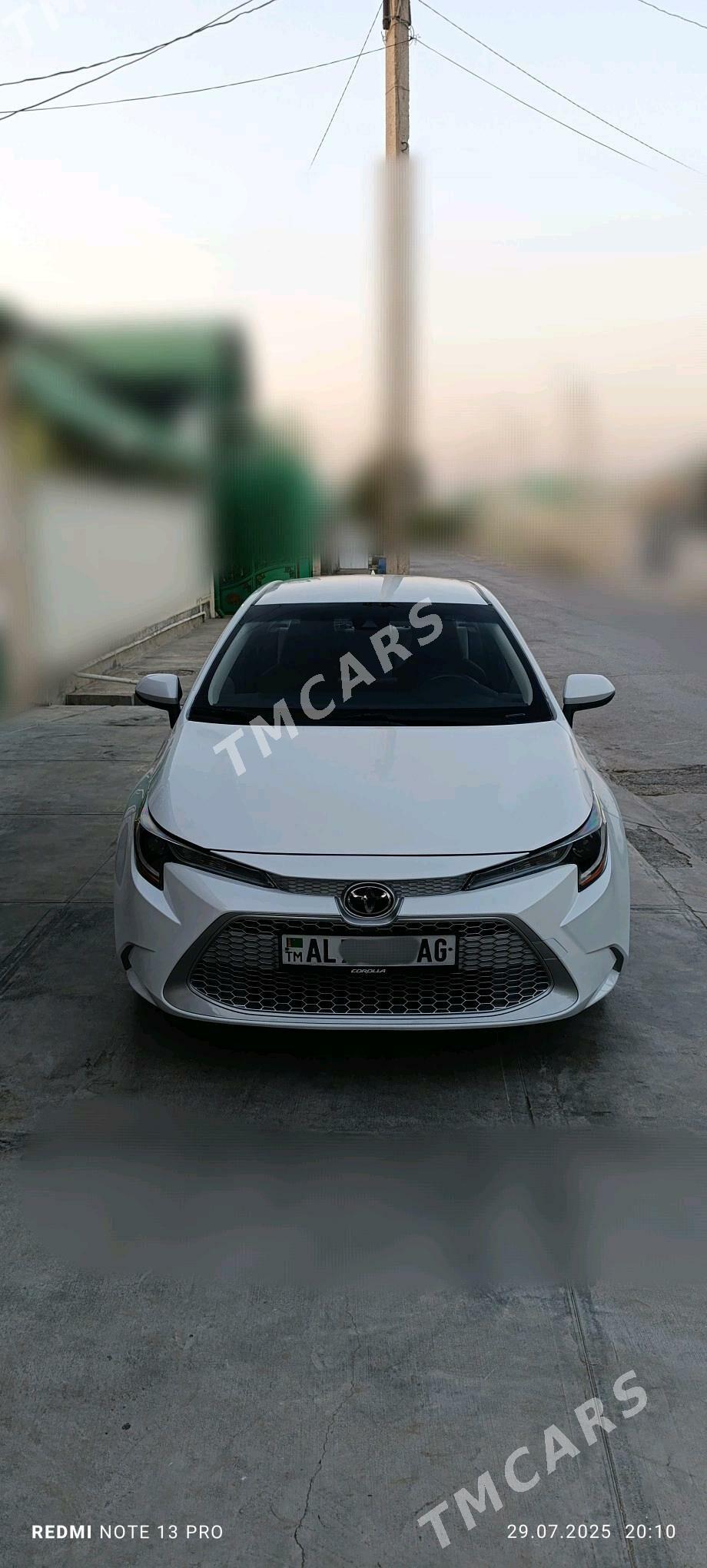Toyota Corolla 2022 - 260 000 TMT - Бузмеин - img 4