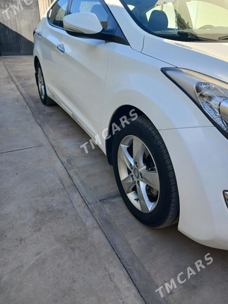 Hyundai Elantra 2013 - 165 000 TMT - Ашхабад - img 3